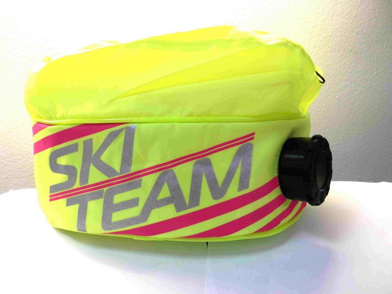 Термобак. Термобак термос подсумок. Термобак SKIGO Thermo Belt Pink 68366 1l. Термобак Ski Team. Подсумок Ski time.